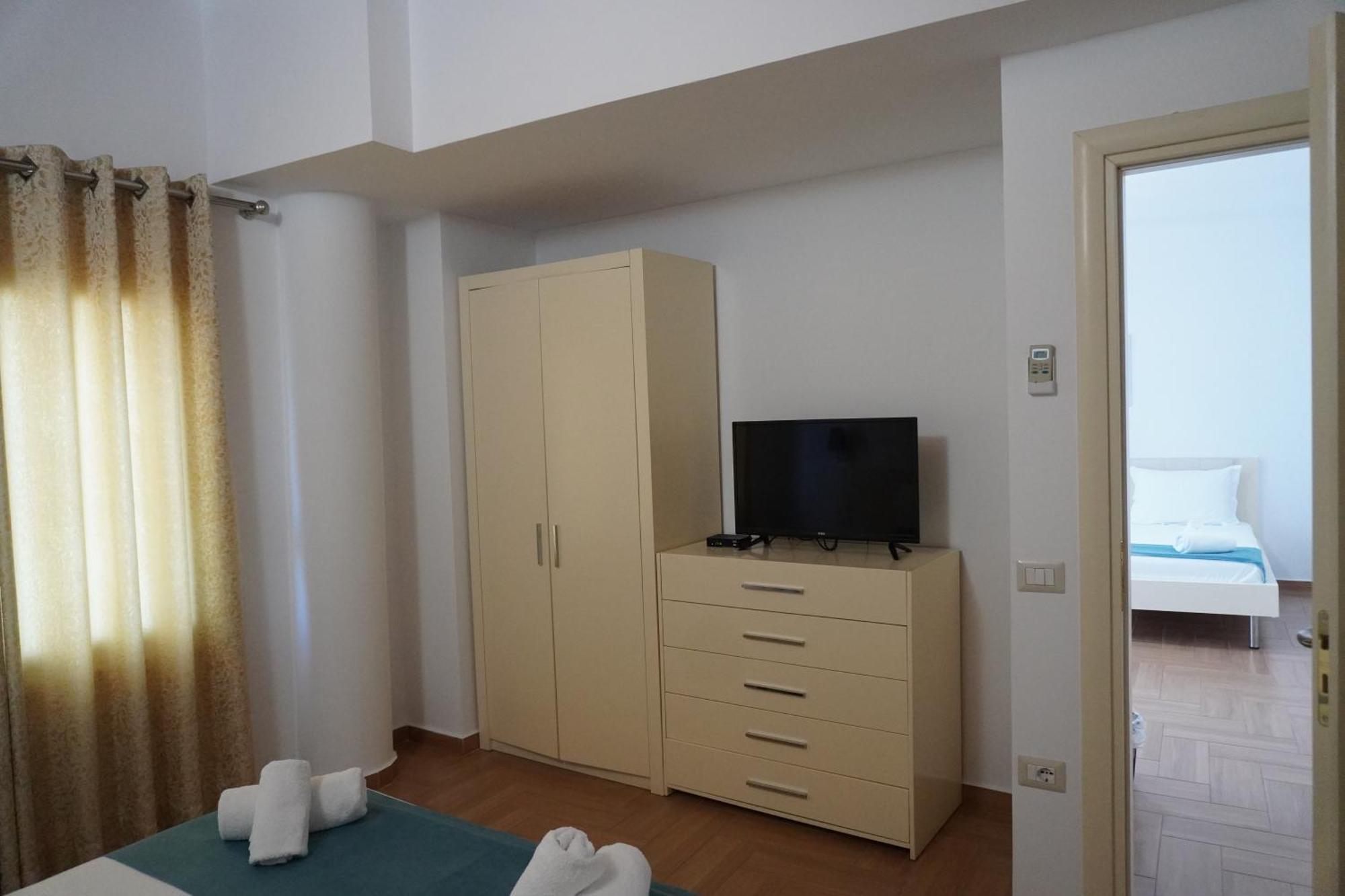 Hotel Agel Sarande Ngoại thất bức ảnh