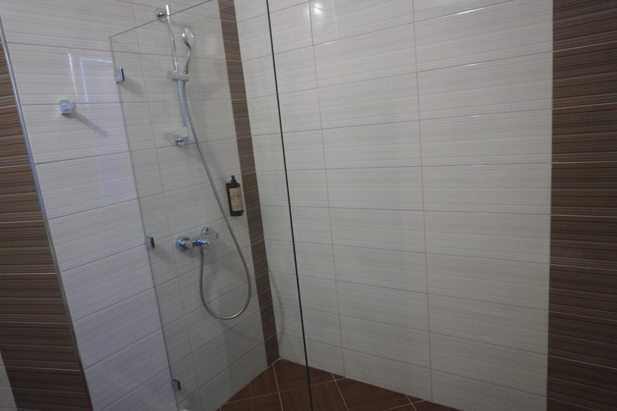 Hotel Agel Sarande Phòng bức ảnh